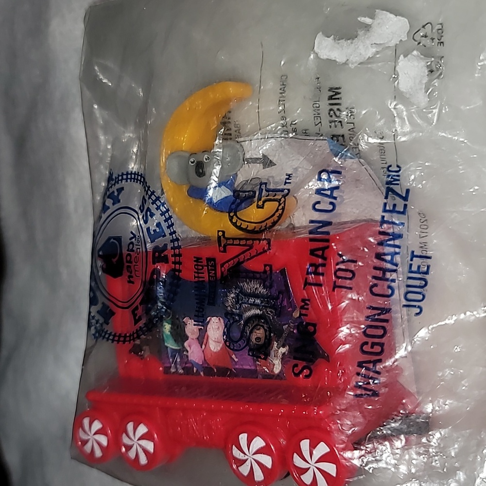SING Train Car Toy Figure Christmas Holiday Express McDonald's Toy 2017
